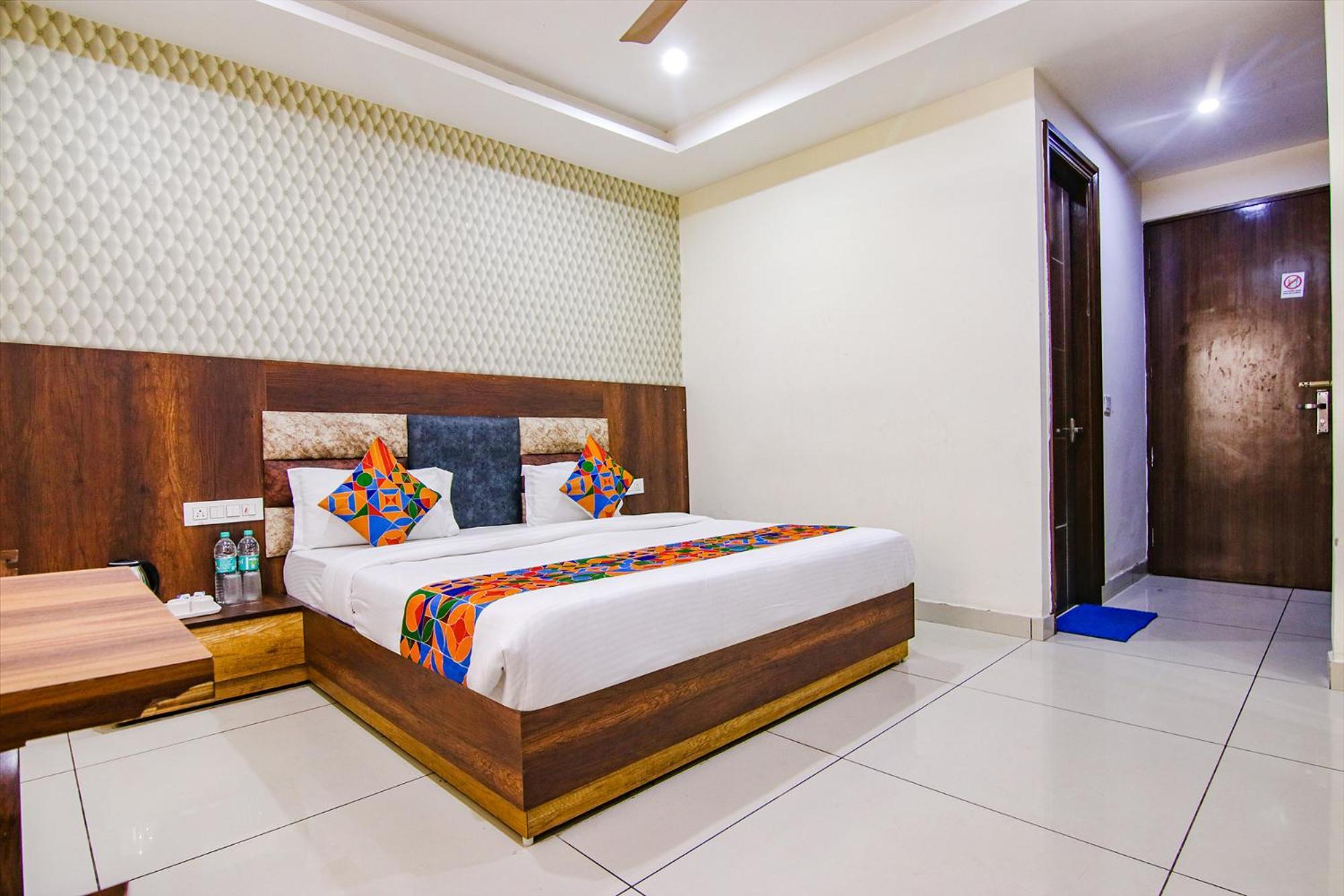 Fabhotel Lime Wood Mohali Kültér fotó